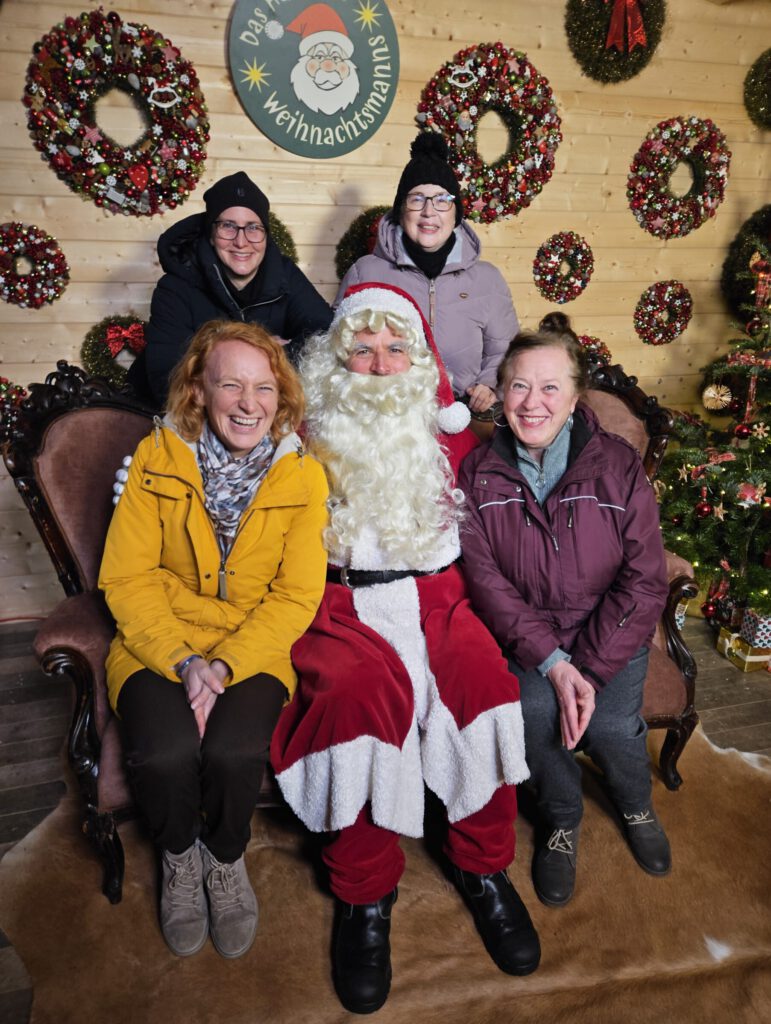 Das aktuelle Bild hat keinen Alternativtext. Der Dateiname ist: Weihnachten-2025-scaled-e1764578910216.jpg